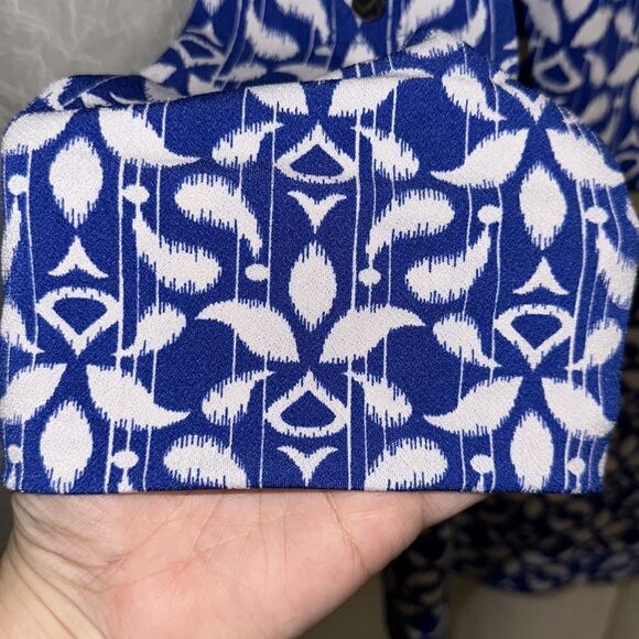 Charter Club 2X Cobalt Royal Blue White Pullover 6 Button Front Long Sleeve Top - Picture 7 of 16